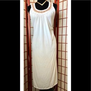 🔥White Maxi Dress🔥Size 1X🔥USED
